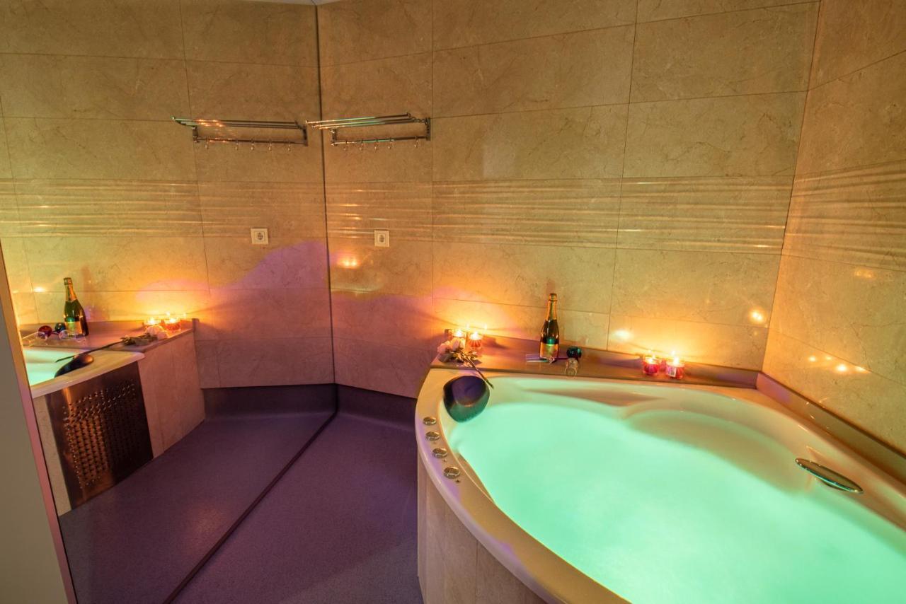 Apartamentos Spa Las Caldas Y Spa El Balneario Oviedo Buitenkant foto
